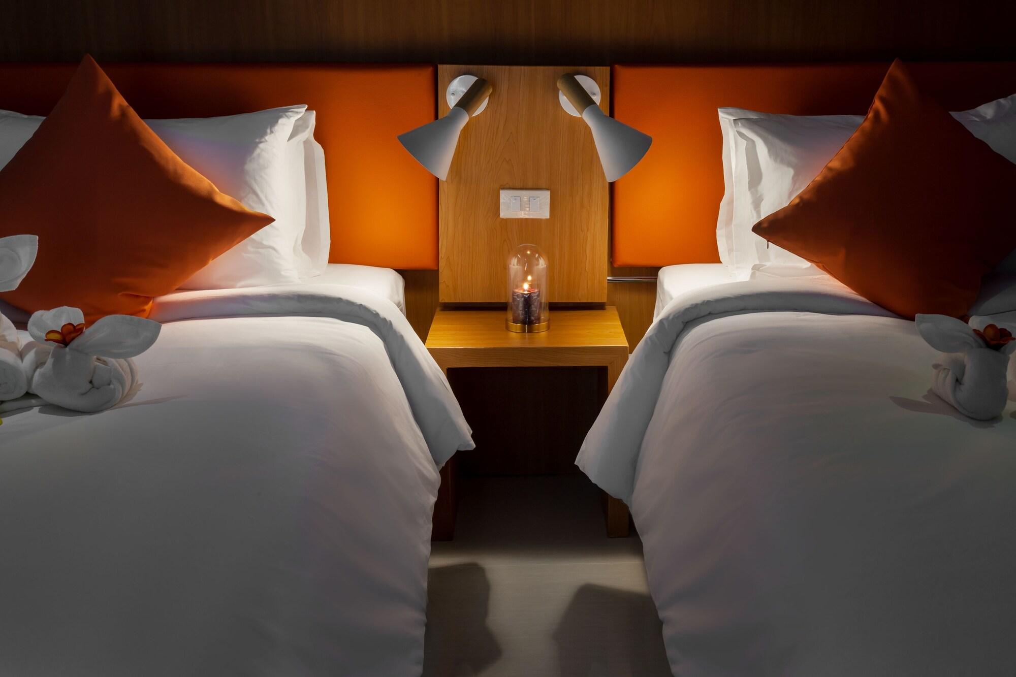 Surestay By Best Western Iconic Suvarnabhumi Bang Bo Exterior photo