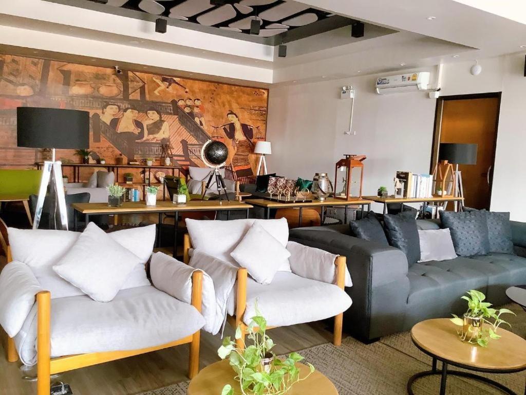 Surestay By Best Western Iconic Suvarnabhumi Bang Bo Exterior photo