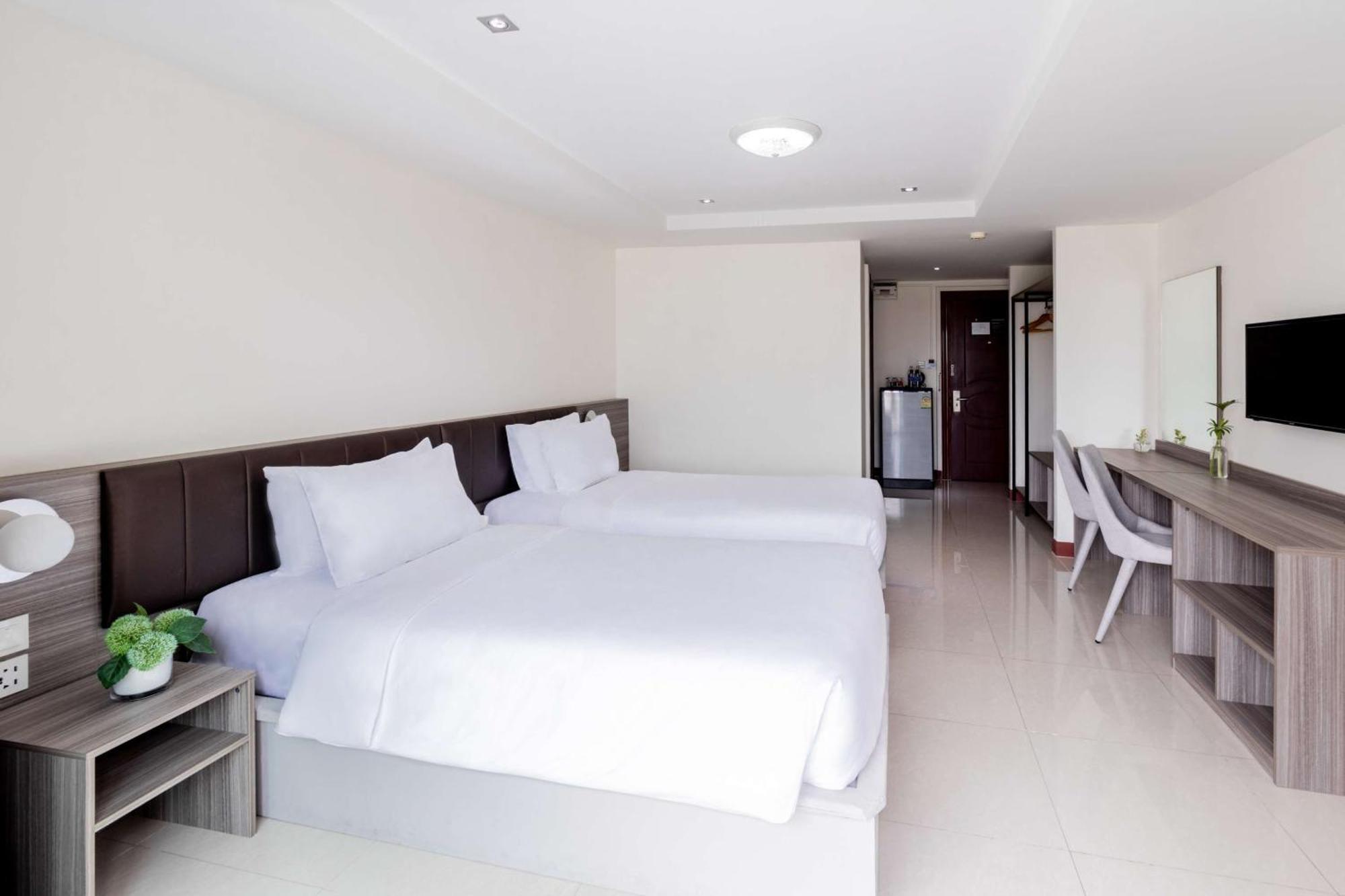Surestay By Best Western Iconic Suvarnabhumi Bang Bo Exterior photo
