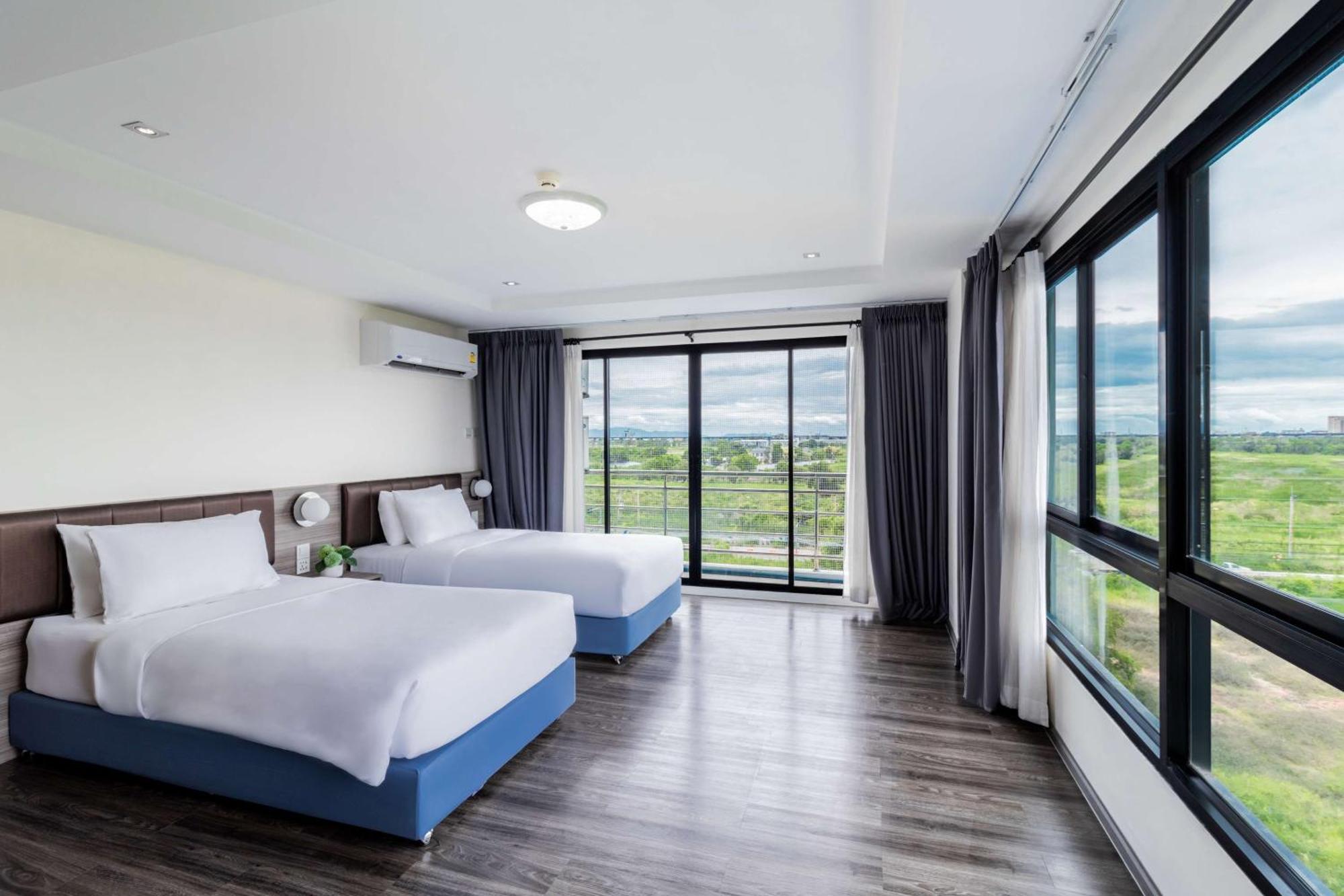 Surestay By Best Western Iconic Suvarnabhumi Bang Bo Exterior photo