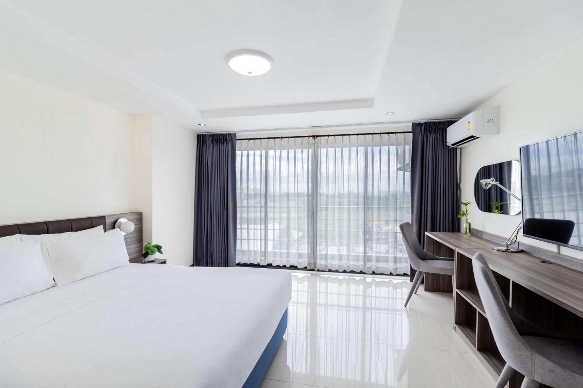 Surestay By Best Western Iconic Suvarnabhumi Bang Bo Exterior photo