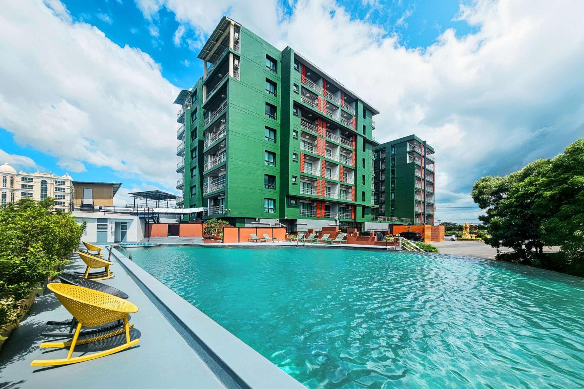 Surestay By Best Western Iconic Suvarnabhumi Bang Bo Exterior photo