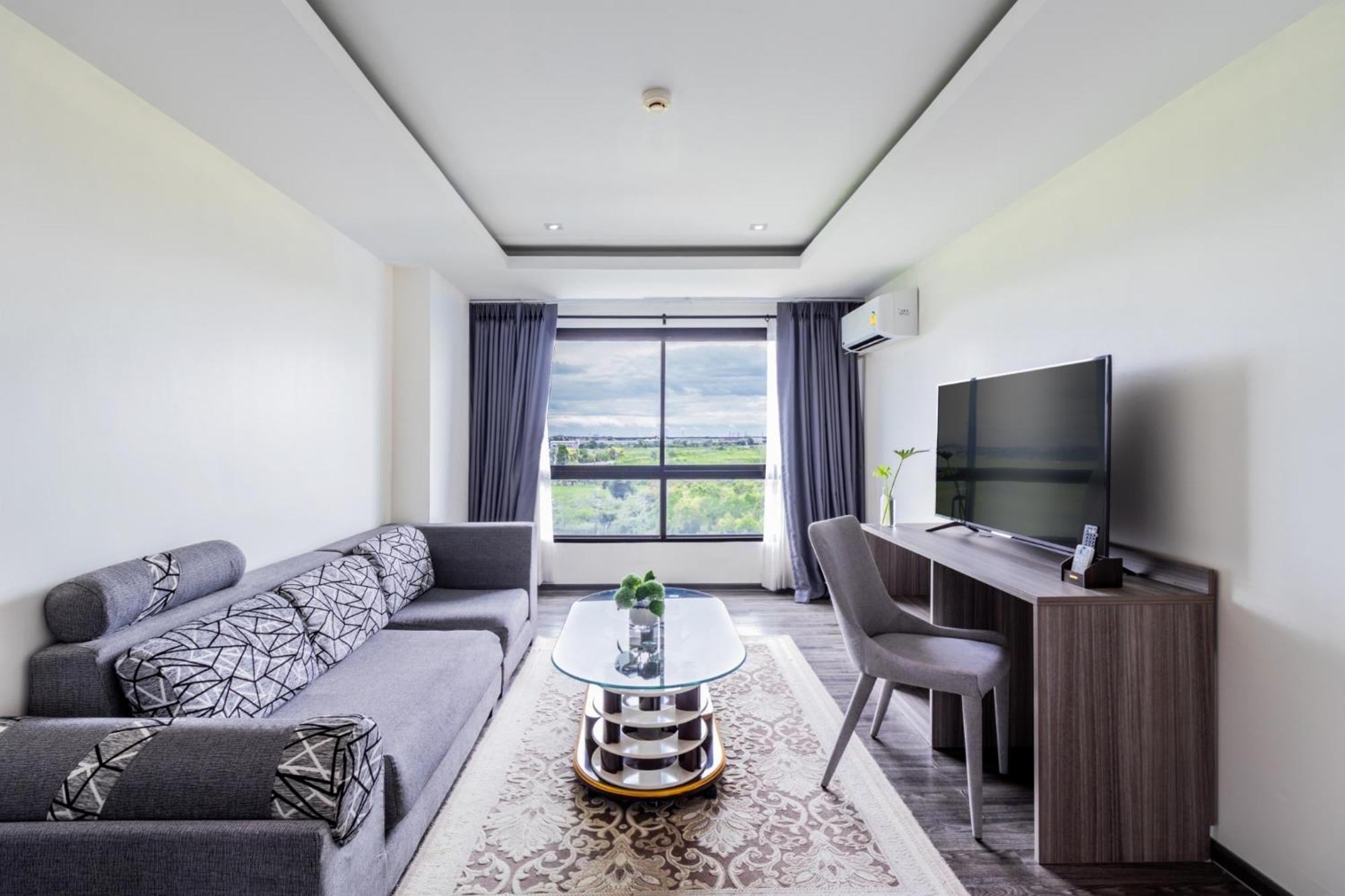 Surestay By Best Western Iconic Suvarnabhumi Bang Bo Exterior photo